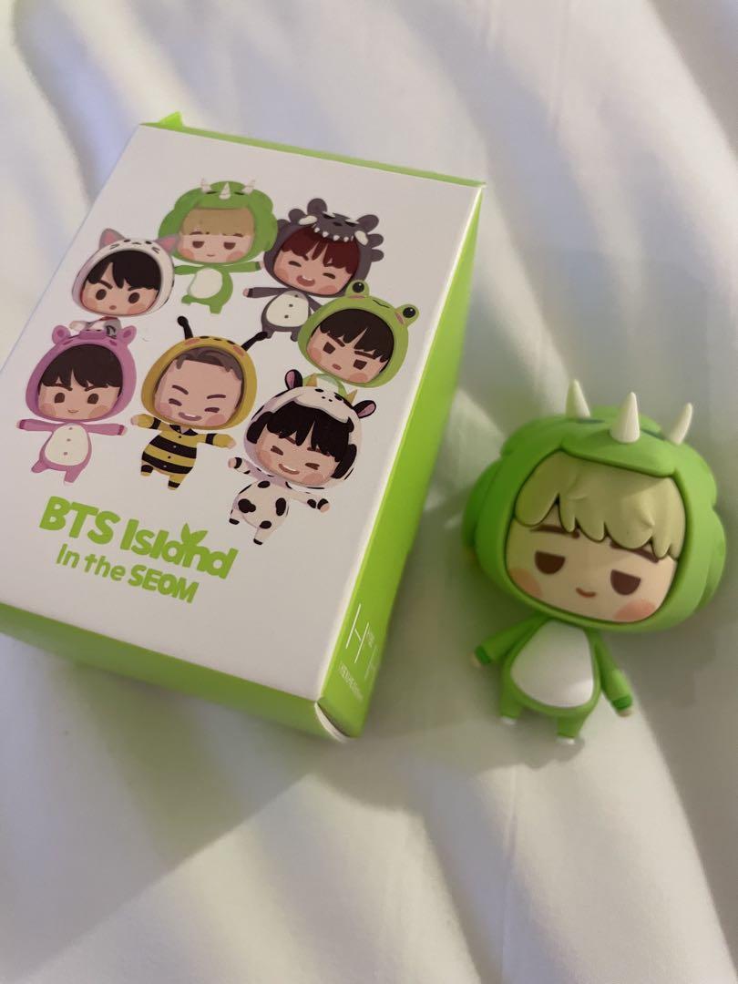 

[USED] BTS Island in the SEOM Lakidro Magnet JIMIN