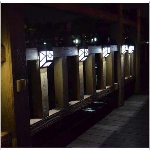 

Питаемый от солнечной энергии настенный светильник-фонарь с 2 светодиодами, для наружного ландшафтного сада, IP44