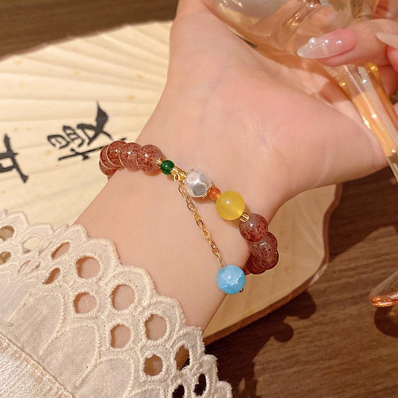 Кристальный браслет-цветок из бусин клубники подарок девушке браслет летний Мори ручной работы