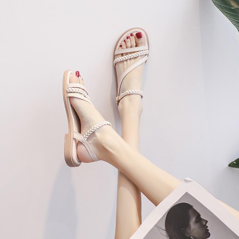 9030-30 Roman Sandals 2025 Internet Celebrity New Versatile Soft-soled Open-toed Flats Beach Shoes