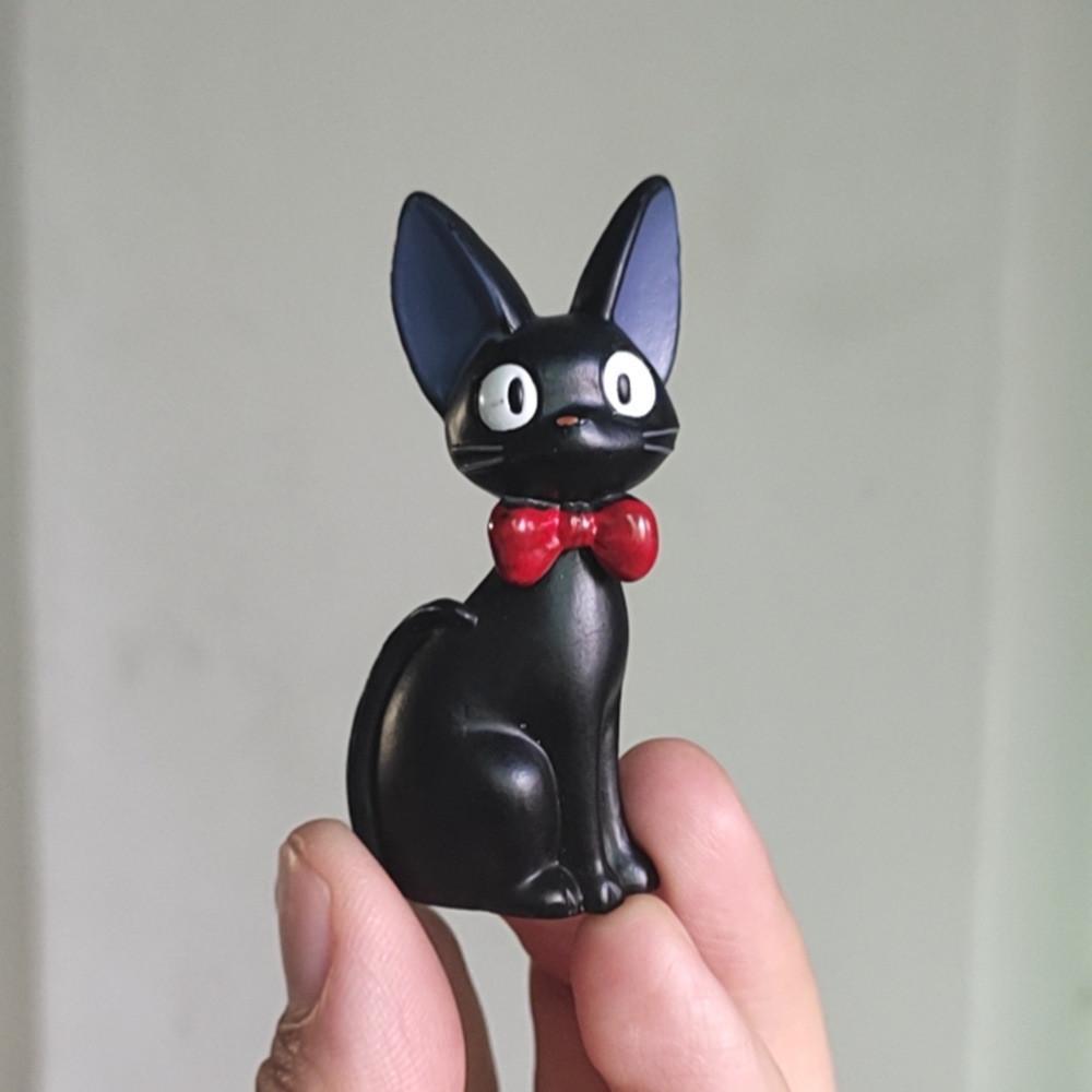 Black Cat Resin Miniatures With Handcrafted Style For Home Office Or Party Decor
