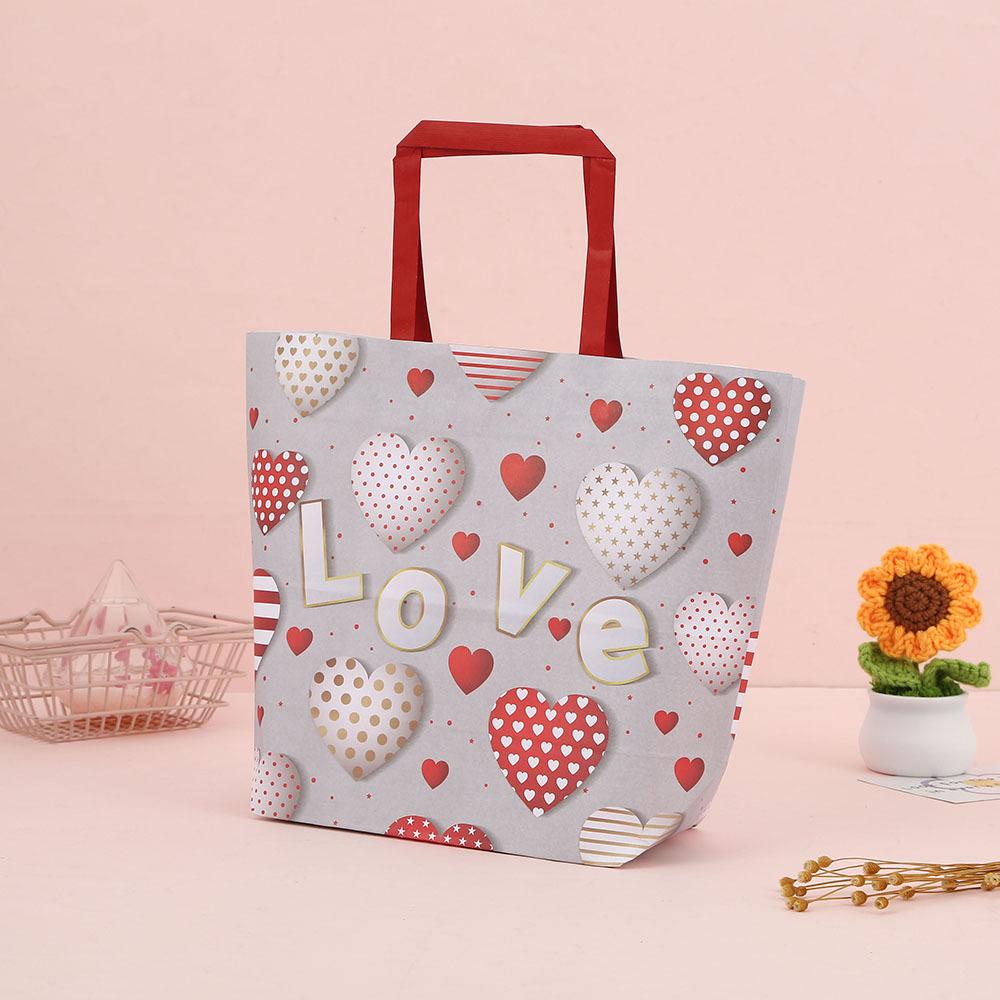 12/30pcs Love Themed Paper Gift Bags with Handles for Valentine's Day Large Capacity Gift Packaging Bags for Couples and Dessert