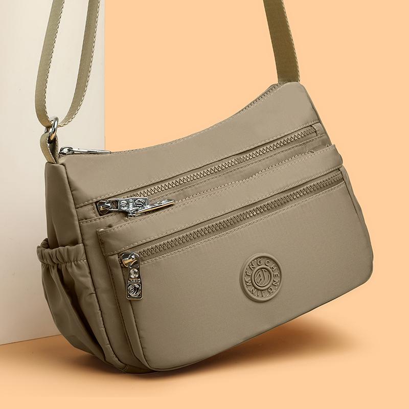 Large Capacity Crossbody Women's Shoulder Bag Multi Compartments Waterproof Nylon Leisure Dumpling Bag for Mom
