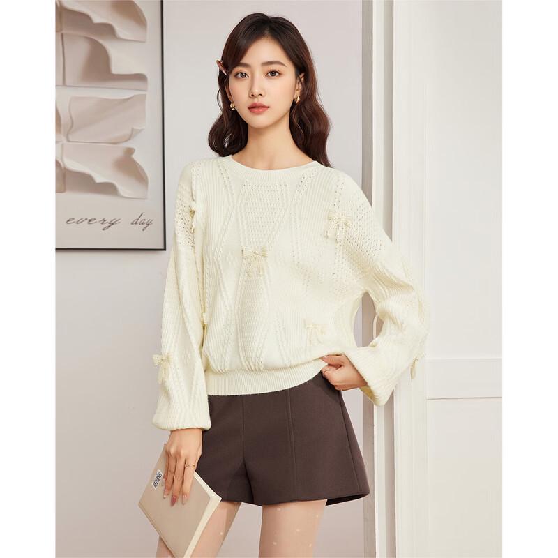 IEF Versatile Round Neck Knit Top