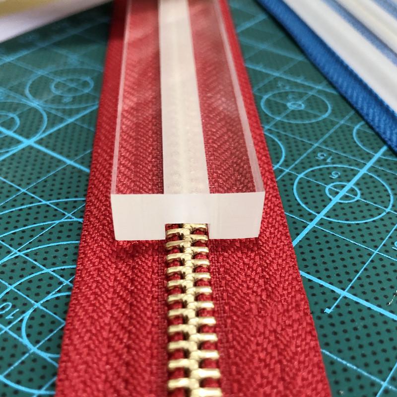 1Pcs Acrylic Template Sewing Accessories for Leather 3# Zipper Glue Leak Proof Acrylic Ruler