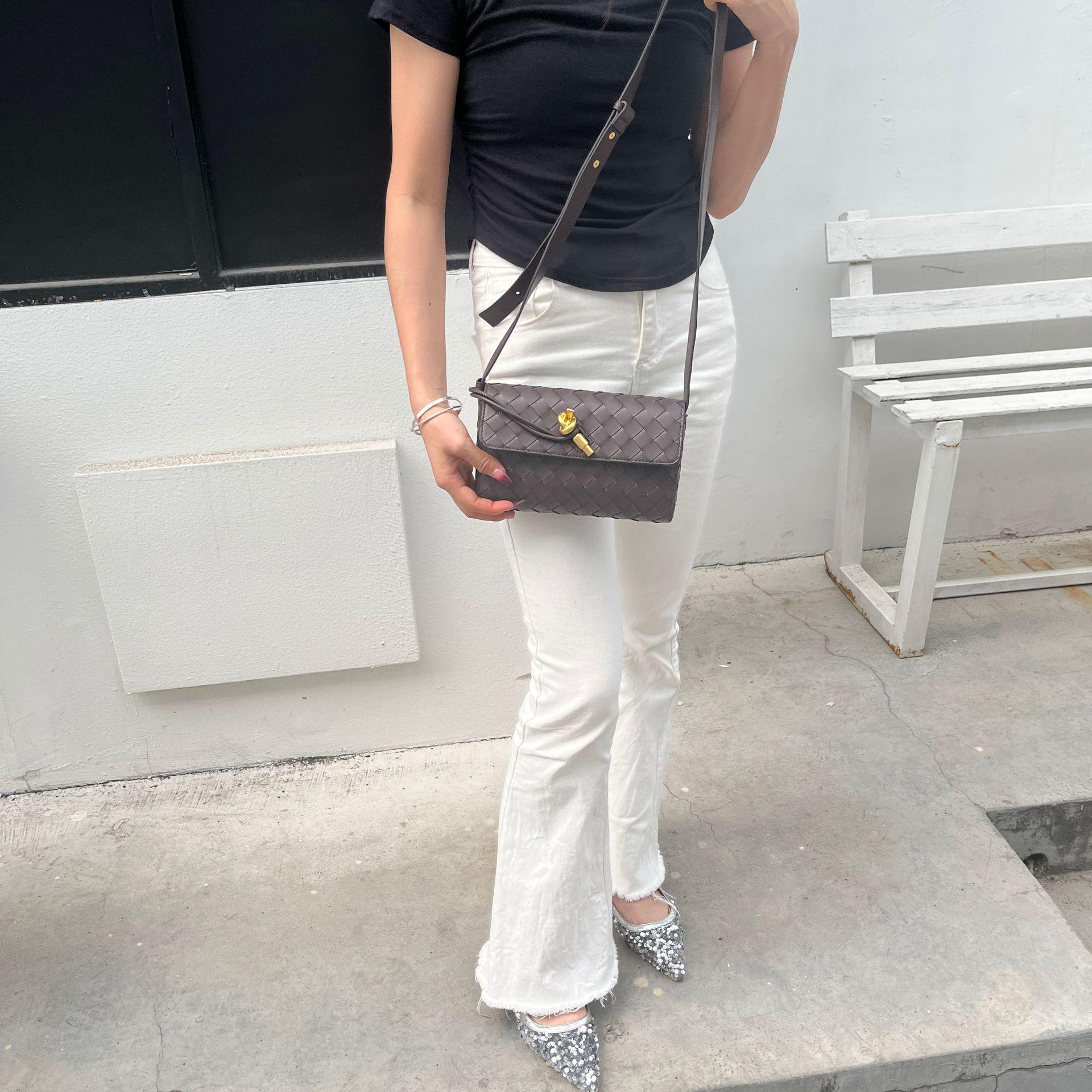 

Сумка через плечо из натуральной кожи ручной работы 2025 года с замком-замком 21*6*13cm