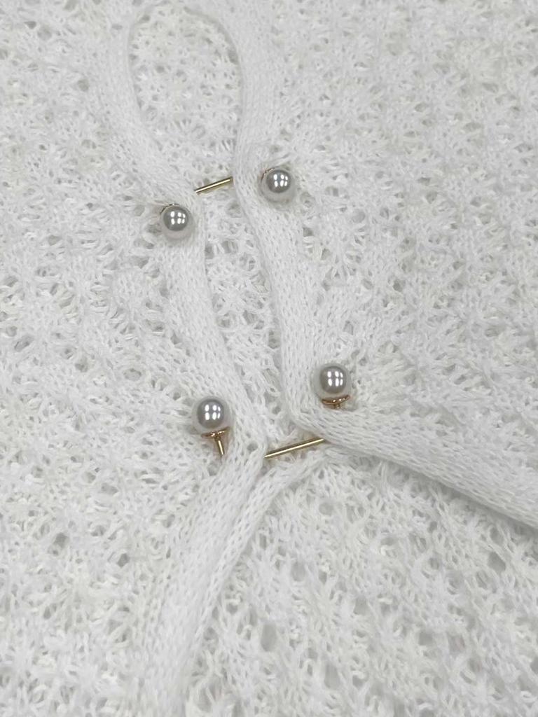 Sexy weißes Bikini-Überzug mit langen Strickärmeln für Damen, durchsichtig, tiefer V-Ausschnitt, ausgehöhlte Strandstrickmode, rückenfreies Kleid