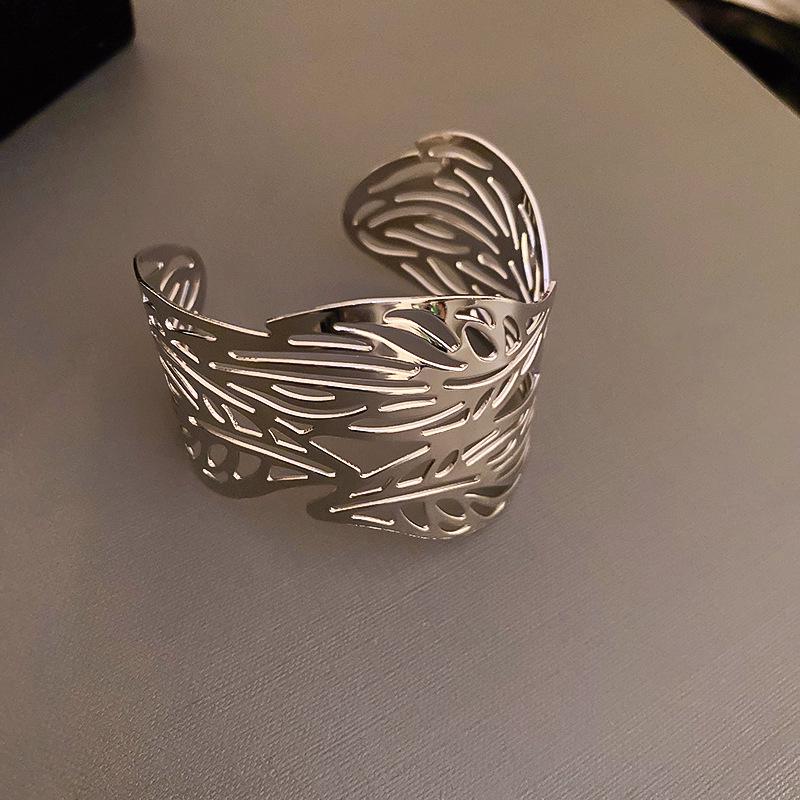 Minimalist Double-Layer Hollow Armlet: European & American Style, Exaggerated & Fashionable High-End Bracelet