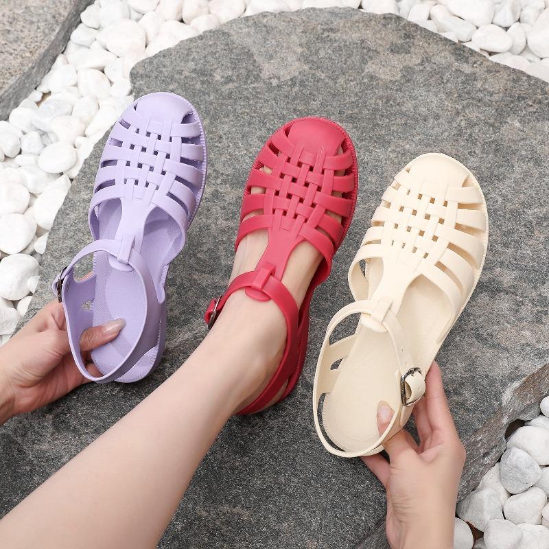 Baotou Sandals Hollow Non-slip Beach Shoes Retro Crystal Jelly Shoes Women's Casual Shoes Batch