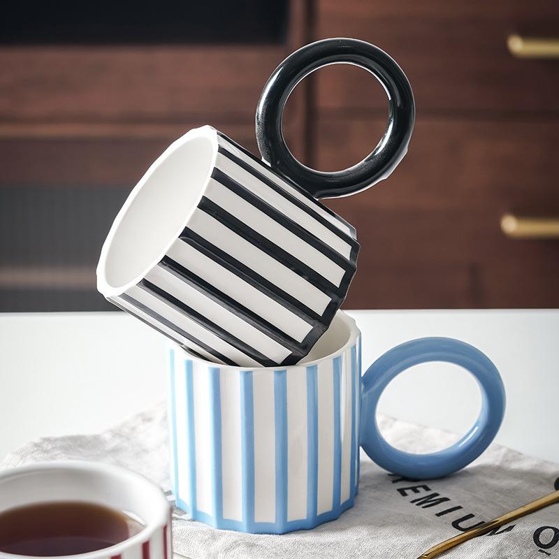 Taza de Cerámica Minimalista con Rayas y Asa Grande para Café Desayuno Leche Taza Exquisita para Té de la Tarde Tazas de Té de Flores Regalos de Cumpleaños