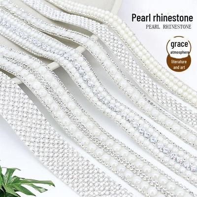 Autocollants diamant DIY: Bande autocollante en strass nacrés pour bijoux, vêtements et créations en résine
