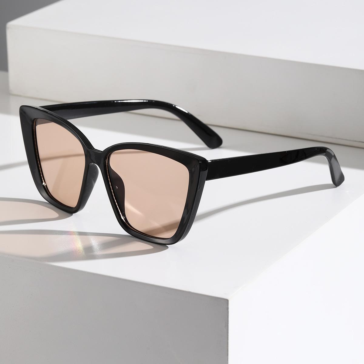 

INS Vintage Cat Eye Sunglasses Women Square Sun Glasses Female Brand Designer Retro UV400 Shades Fashion Oculos De Sol шампанського