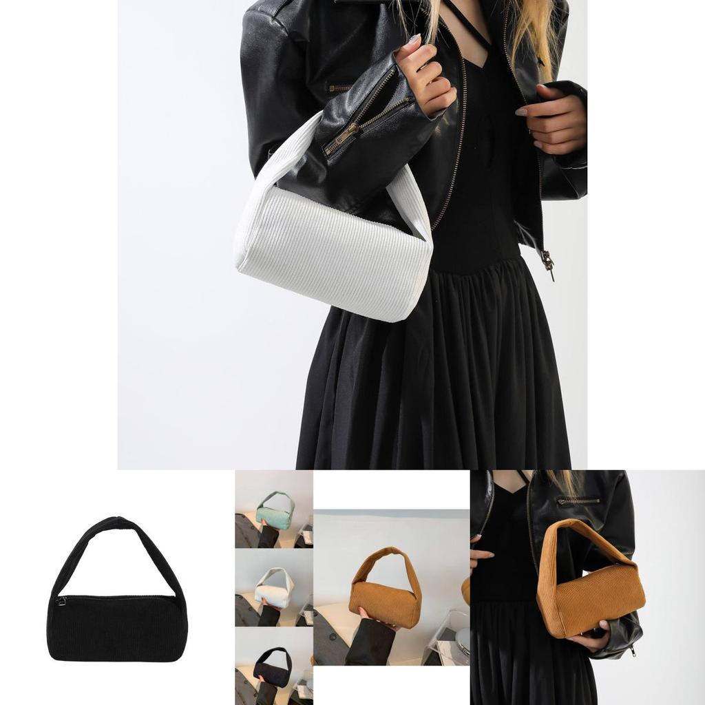 Fashionable Minimalist Shoulder Bag For Daily Use With Spacious Design And Stylish Colors