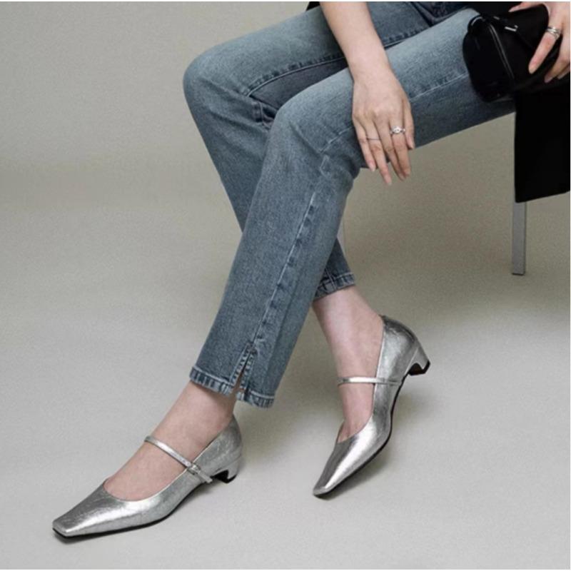 

Новые женские туфли-лодочки Осень Новые туфли с квадратным носком Удобные туфли Мэри Джейн на низком каблуке Повседневная модная женская кожаная обувь 40 серебряный