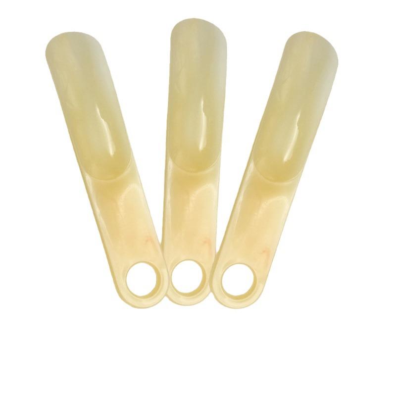 Compact Plastic Shoe Horn - Travel-Friendly Imitation Cow Horn