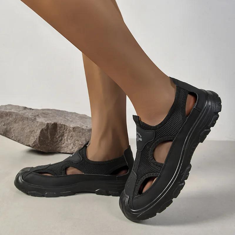 Men's Sandals New Float Diving Shoes Beach Outdoor Mountaineering Shoes Outdoor Water Wading and River Tracing Shoes