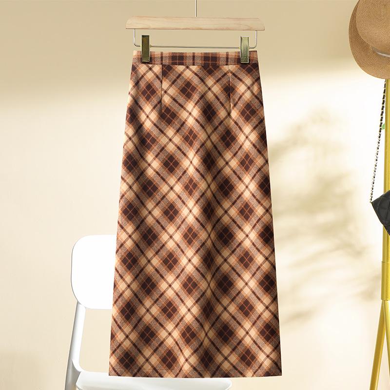

Женская шерстяная миди-юбка в клетку в стиле ретро 2024 - Облегающий силуэт с драпировкой для осени/зимы S кофейный