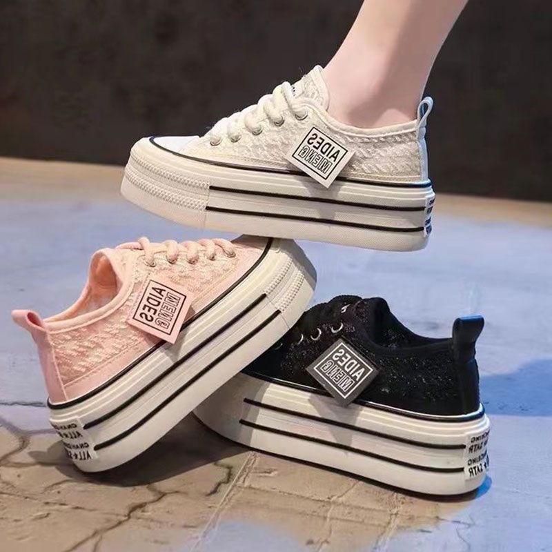 2025 léto nové krajkové síťované prodyšné platformové bílé boty dámské všestranné ležérní síťované boty studentské plátěné boty dámské