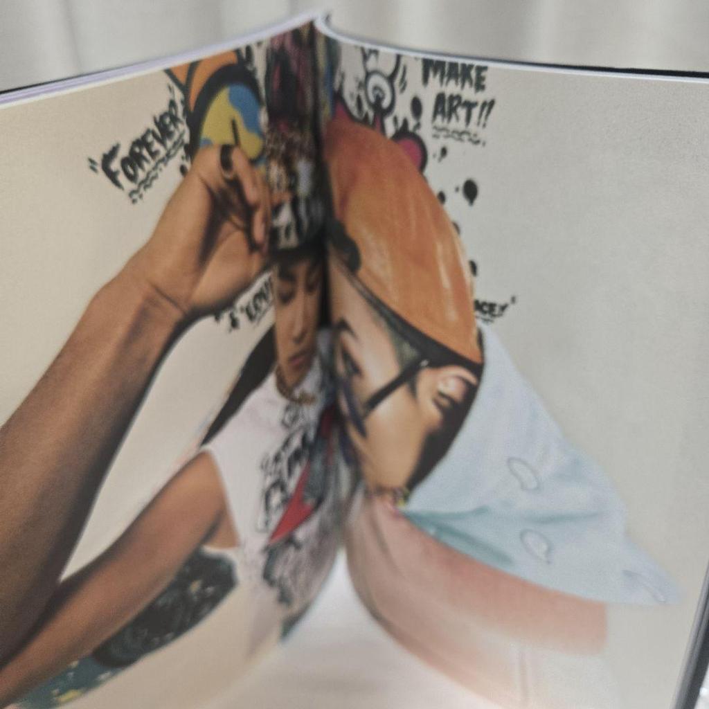 [USED] GD×TAEYANG(BIGBANG) "GOOD BOY" CD & Photobook