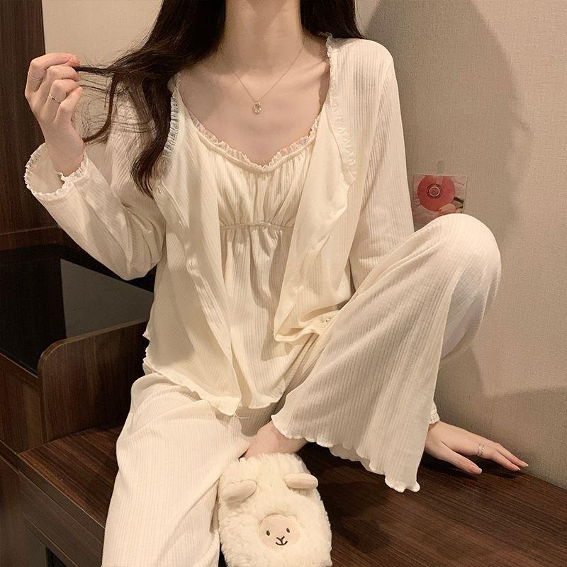 Hot-Selling 2024 Women's Long Sleeve Floral Pajama Set - Sexy Spring & Autumn Three-Piece with Chest Pads