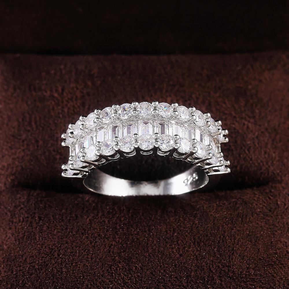 New Luxury Silver Color Women Wedding Rings Half Circle Brilliant Cubic Zirconia Delicate Gift Lady Engagement Trendy Jewelry