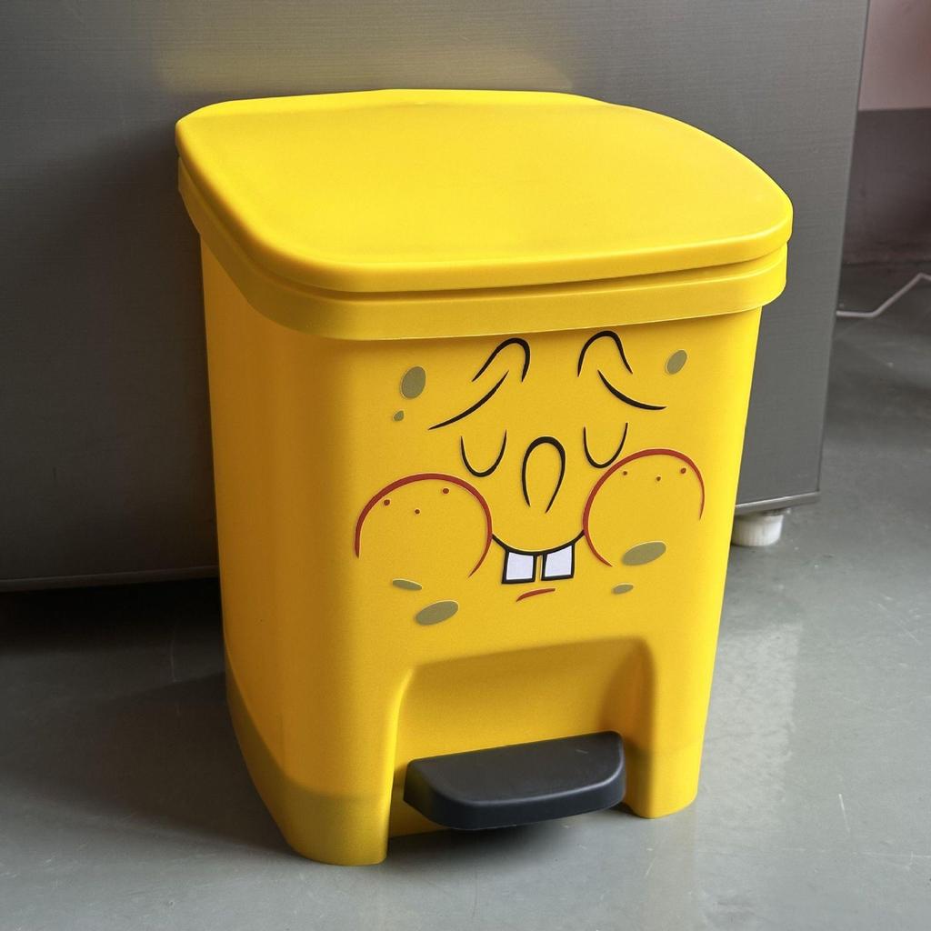 SpongeBob Cartoon Foot-Operated Trash Can with Lid for Living Room, Bedroom, Bathroom