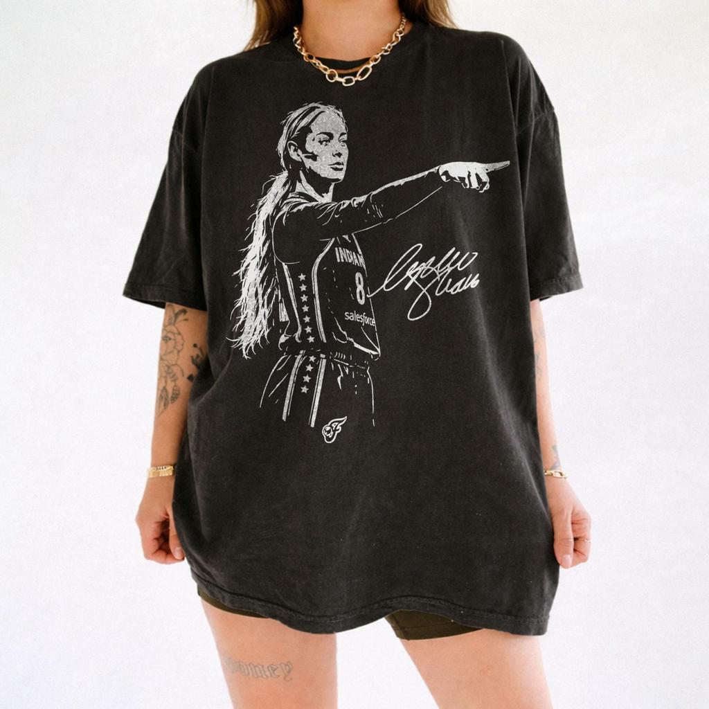Sophie Cunningham Point Signature Vintage Basketball Fan Graphic Tee