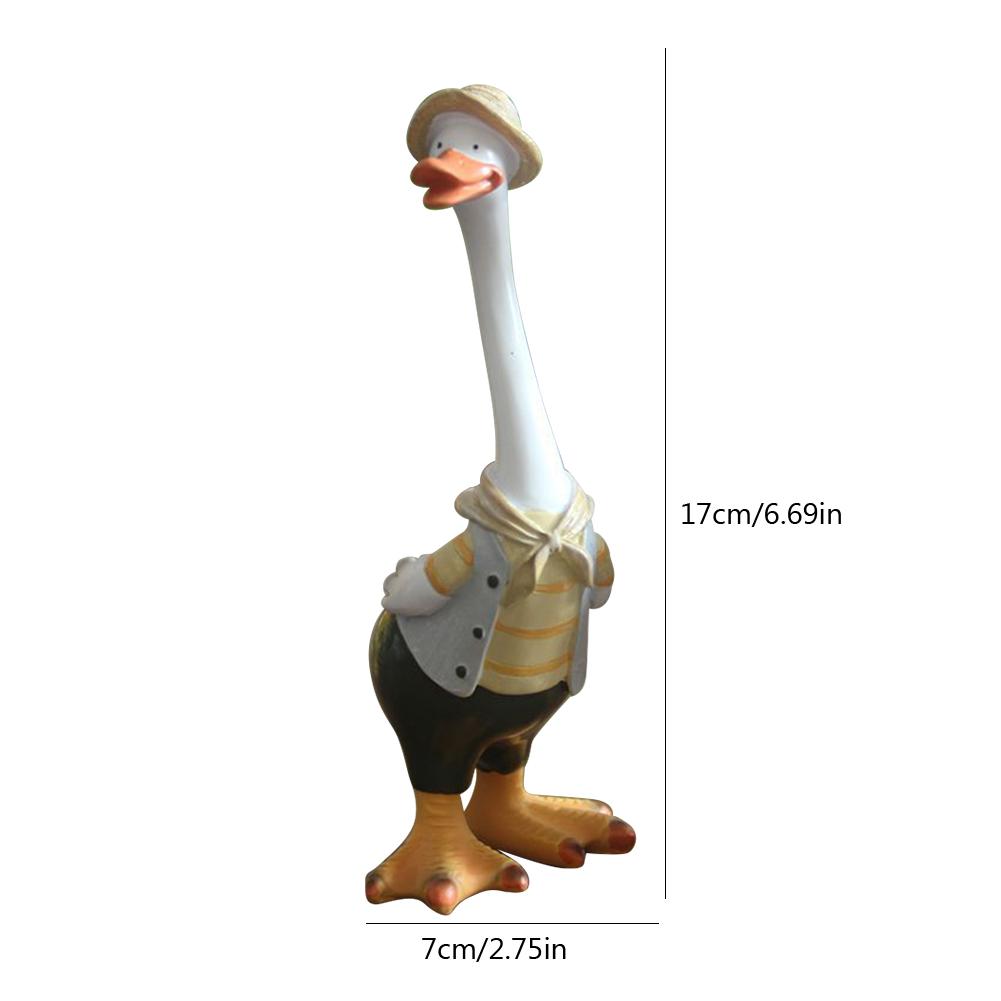 Resin Duck Garden Statue Desktop Ornaments Cartoon Duck Landscaping Statue Christmas Gifts Home Decor for Living Room TV Cabinet