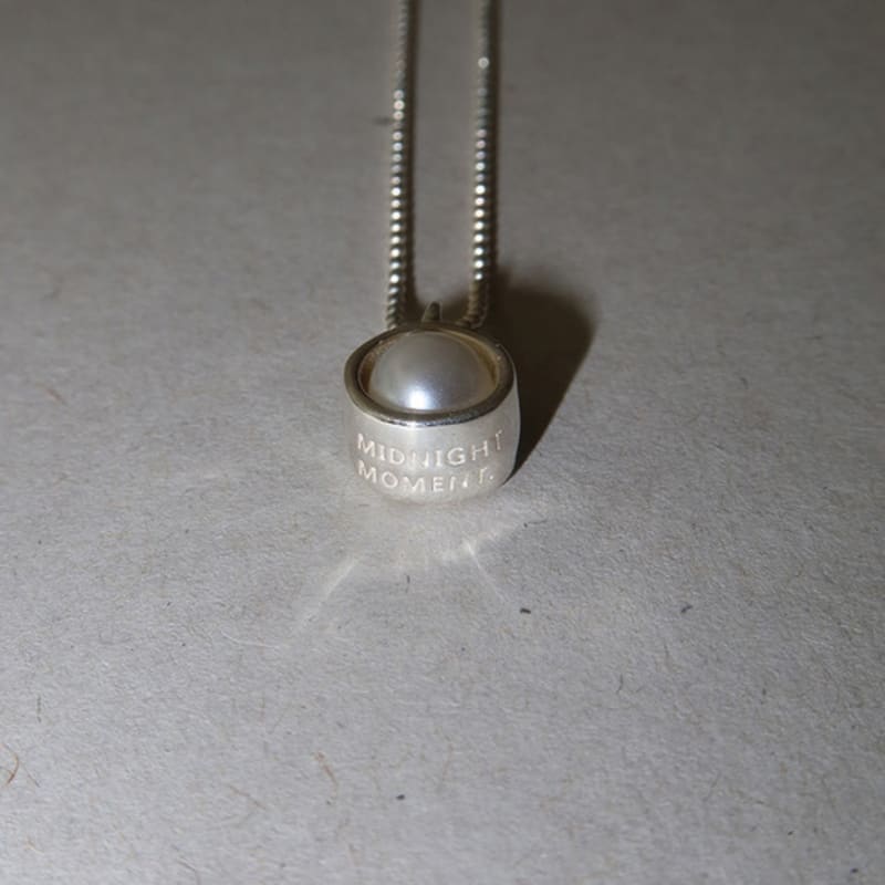 

MIDNIGHT MOMENT soak bezel chain necklace - silver silver