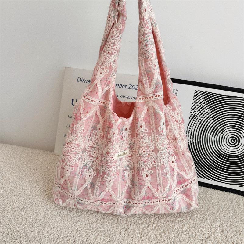 

Korean girl heart lace shoulder bag versatile commuter underarm bag large capacity female student canvas bag