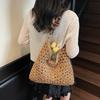 Hohle Stroh gewebte Tasche Damen neue Sommer Schulter Tragetasche Strandurlaub Strand gewebte Tasche