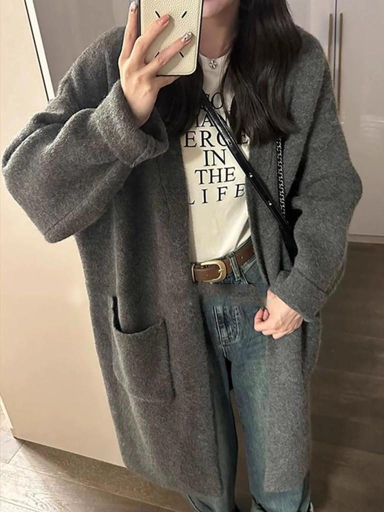 Women's Thick Knit Cardigan with Pockets - Loose, Solid Color, Versatile Sweater Coat for Fall & Winter, European & American Fashion Style.
