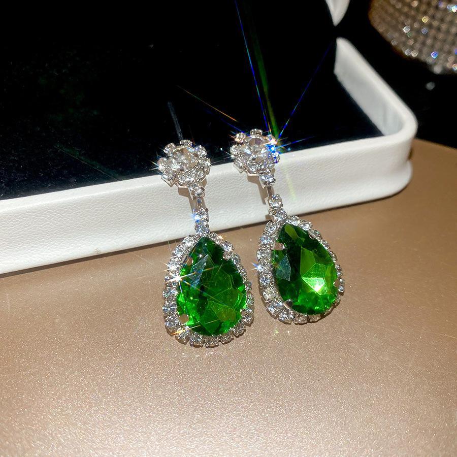 Emerald diamond leaf fringed earrings light luxury stud earrings women's European and American earrings