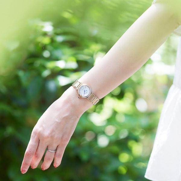 Citizen Women's EM1123-89D ( Watch L CITIZEN L Round Collection Eco-Drive) Watch Stainless