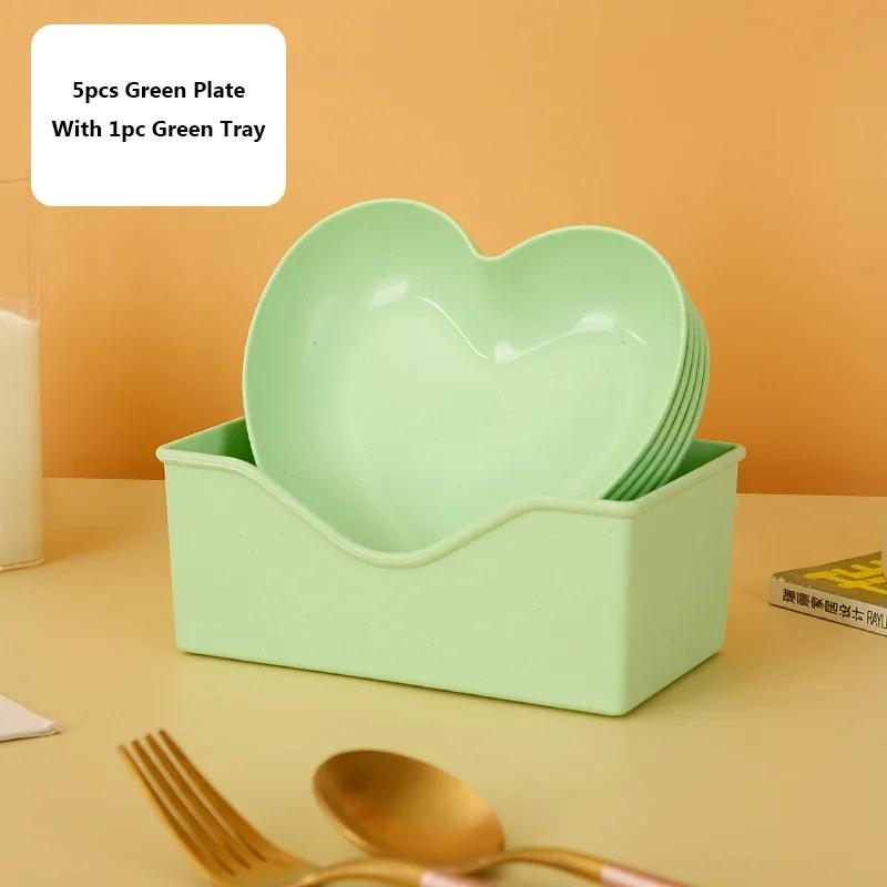 A Set of 6pcs Heart-shaped Plate Creative Cake Plate The Fruit Tray Is Durable and Reusable Candy Tray Container Snack Tray