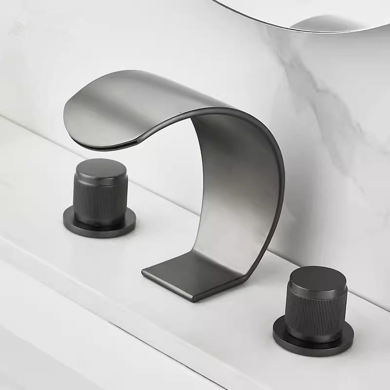 Tuqiu Badezimmerarmatur Gold Weitverbreitet 8' Waschtischarmatur Messing Wasserfallhahn 3-Loch Waschtischmischer Heiß Kalt Duschraum Waschbeckenarmatur