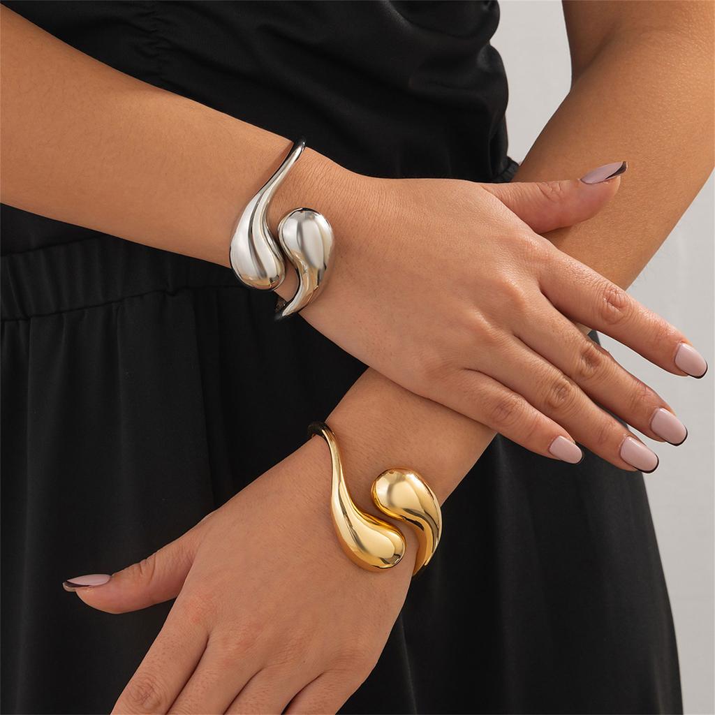 Wide Bangles Geometric Vintage Bracelet Punk Jewelry Hand Jewelry Alloy Texture Suitable for Daily and Party Wear