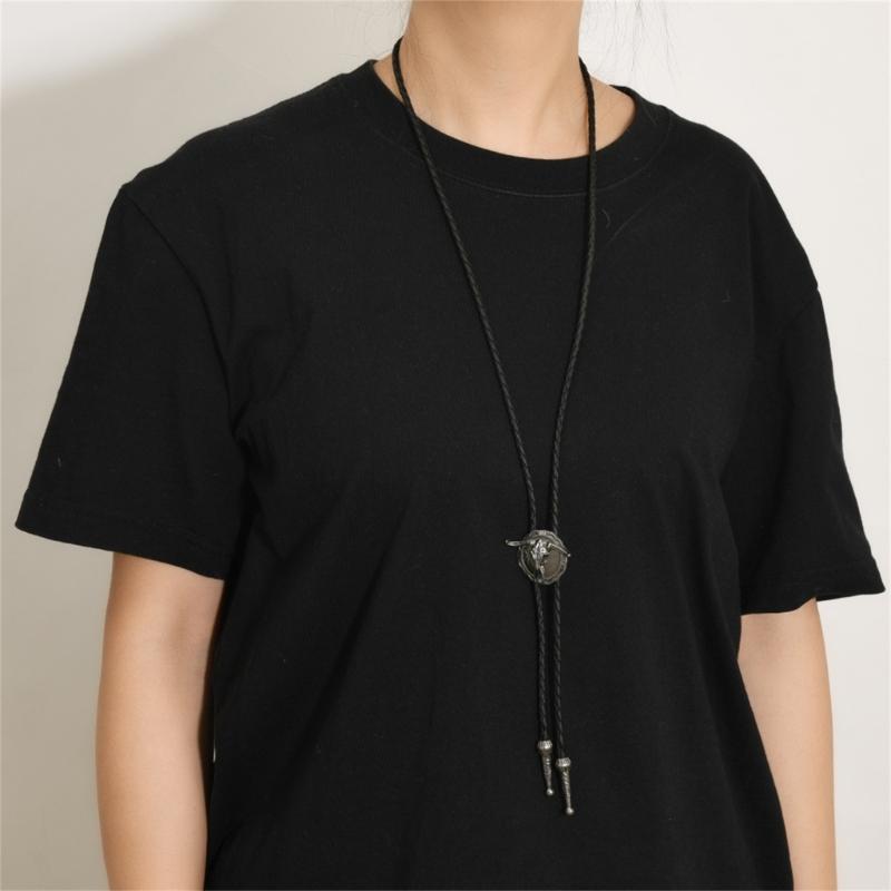 Vintage Western Cowboy Alloy Bullhead Bolo Tie Necklace Adjustable PU Cord Necklace For Men And Women