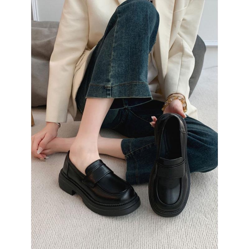 2025 Women's British Style Leather Loafers - Autumn Fashion, Versatile Slip-On Retro Shoes