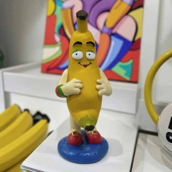 Mini Banana Figurine Ornament, Funny Banana Man Desktop Decoration with Happy And Angry Expressions, Resin Cute Collectible for Home Office Gift