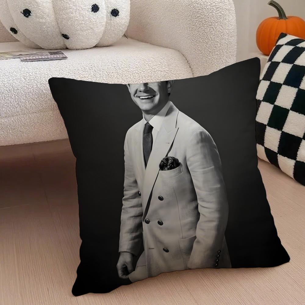 MMartin Freeman Cushion Cover Throw Pillow Cover Hidden Button Durable Polyester Chair Cushion