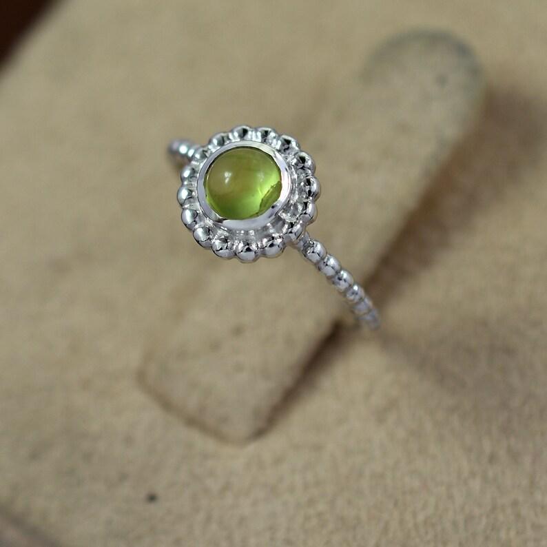 Inel din argint 925 solid, inel din argint peridot, inel rotund de piatră, bijuterii lucrate manual, inel de designer