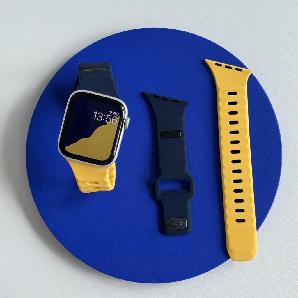 For Watch 9/8/7/SE Beveled Striped Silicone Gel Watch Band with Pin Buckle Sports-Style