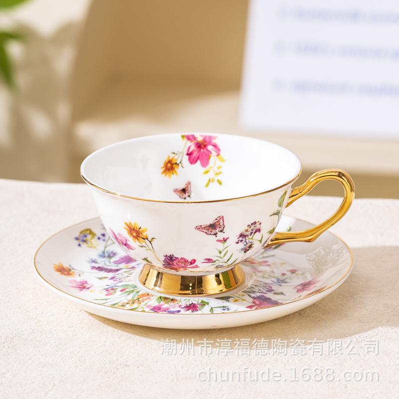 Paryski Róż Porcelana Kostna Filiżanka Spodek Zestaw Filiżanka do Kawy Pudełko Prezentowe Premium Filiżanka do Popołudniowej Herbaty Spodek Łyżeczka Prezenty Ślubne