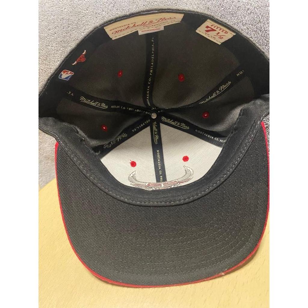 Used Mitchell & Ness Chicago Bulls Cap 7 1/2