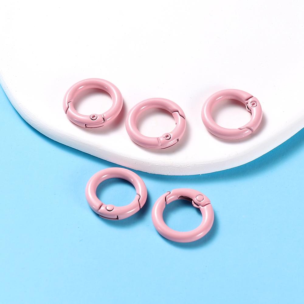 5 szt./partia 21 kolorów Metalowy O-ring Zapięcie sprężynowe Otwierany Okrągły Karabińczyk Klipsy do kluczy Hak Łańcuch dla psa Zapięcie do biżuterii DIY Złączka