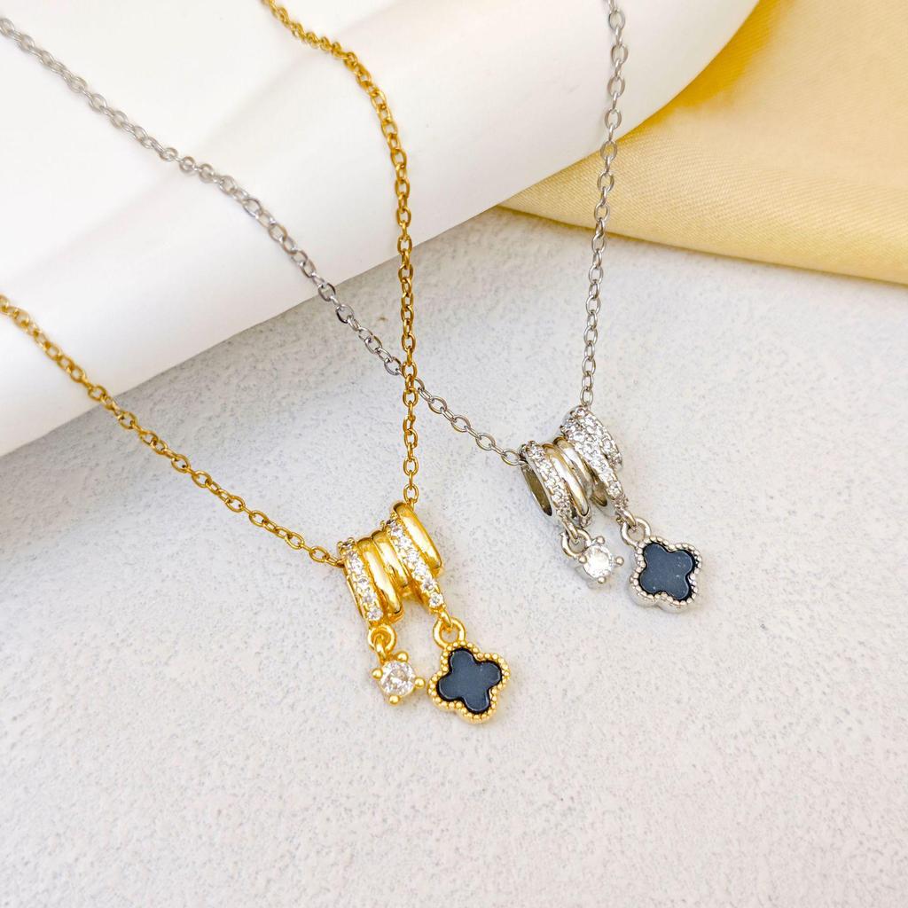Women's Gold-Plated Copper Necklace: Luxury Fu Lu Pendant Clavicle Chain - Versatile Fashion Accessory
