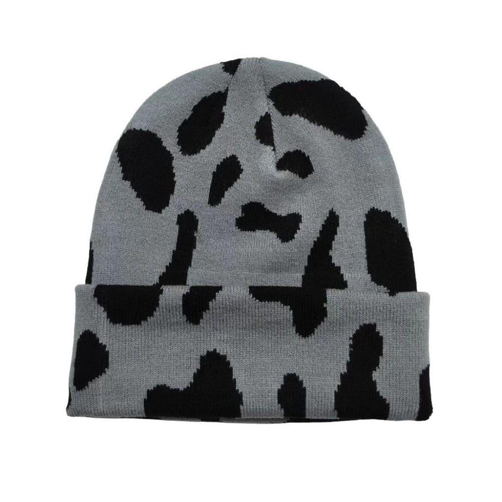 Keep Warm Pullover Hat Ear Protection Winter Beanie Hat Casual Cow Pattern Knitted Hat Skiing