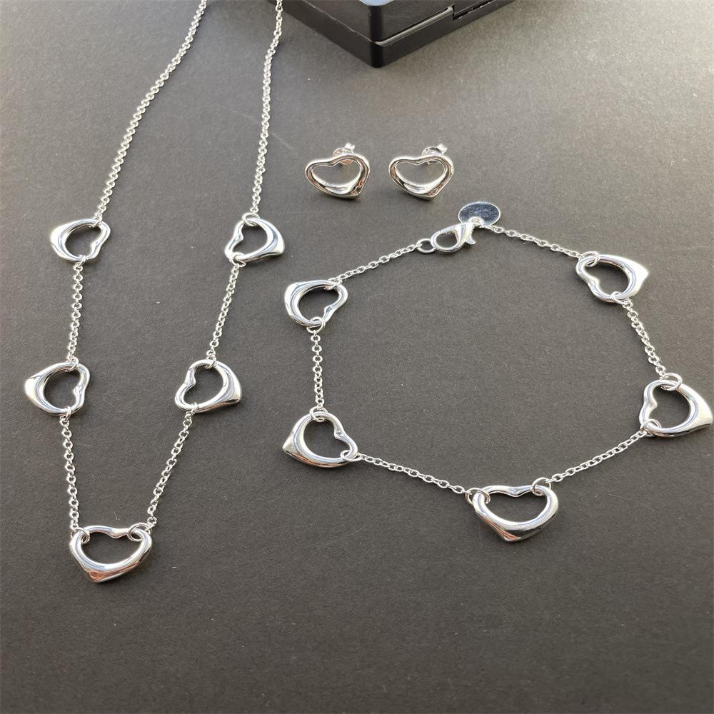 Bijuterii Colier Cinci Inimi Brățară, Set Cercei T120
