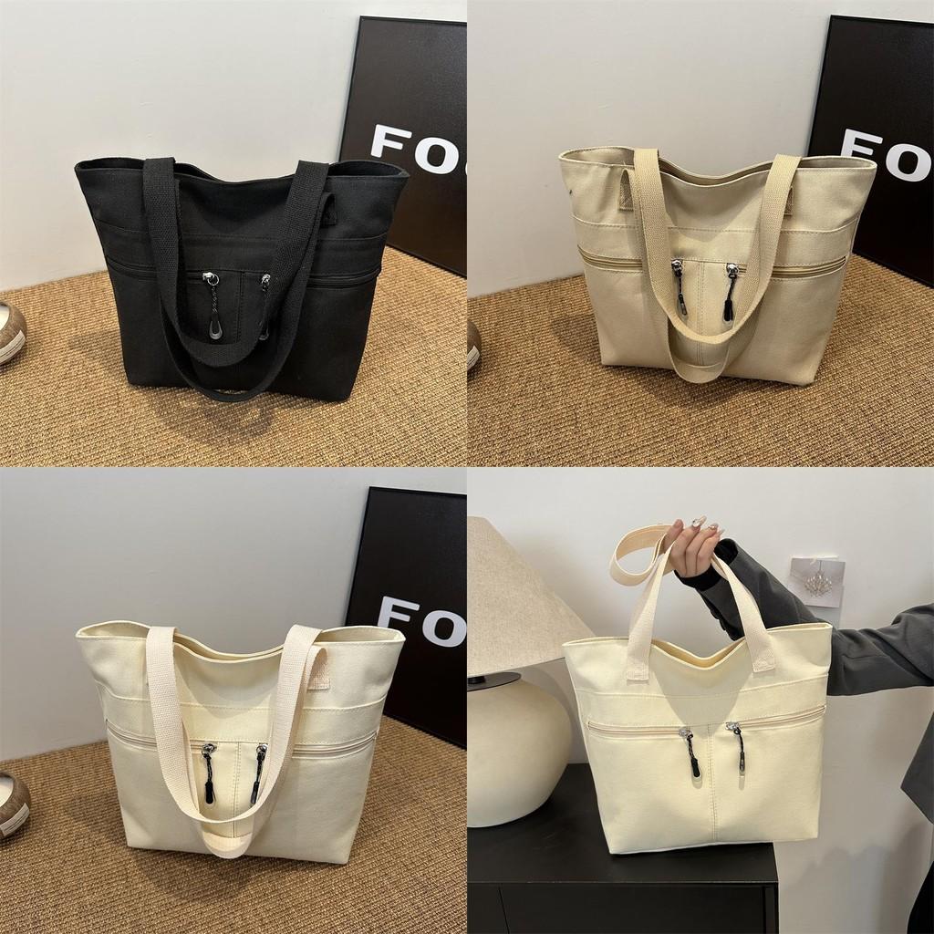 Spacious And Stylish Black Canvas Tote Bag For Women Perfect For Casual Everyday Use